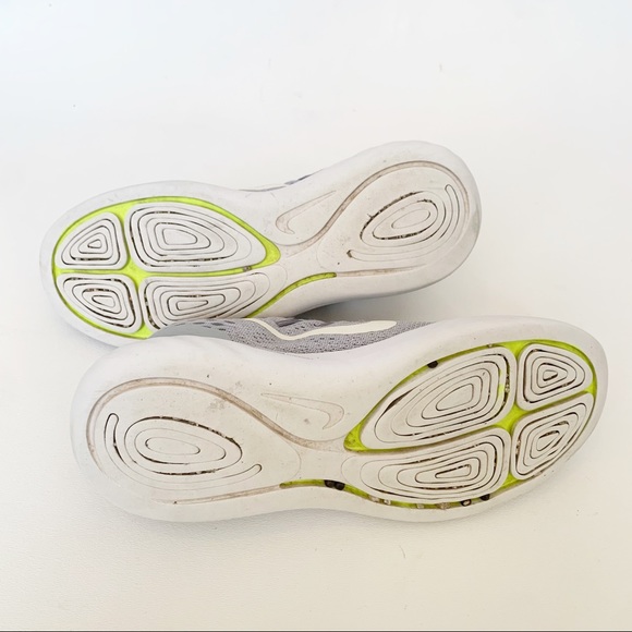 Nike Gray Sneakers Size 8 - Picture 6 of 10